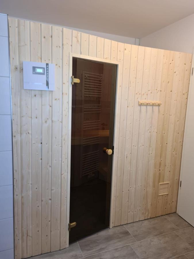 Haus Kuestenbrise - Urlaub Mit Hund An Der Kueste Mit Eigenen Garten, Sauna Und Gemuetlichen Kaminfeuer Schweiburg Екстер'єр фото